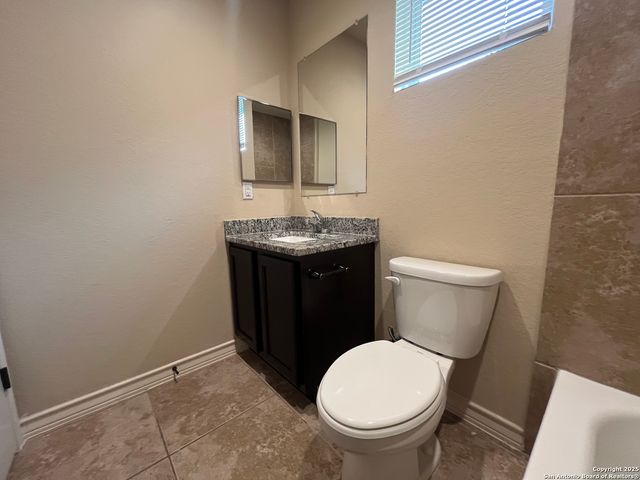 6315 Luglio Ln Unit 102, San Antonio, TX 78233