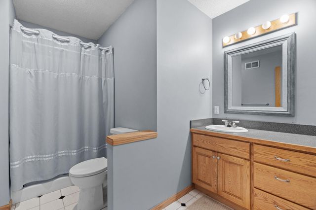 2450 177th Lane NW, Andover, MN 55304