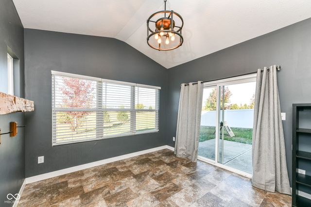 18372 Clayborne Drive, Westfield, IN 46074