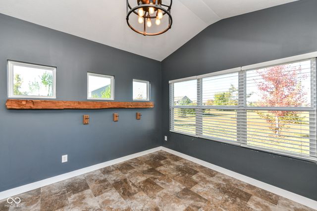 18372 Clayborne Drive, Westfield, IN 46074
