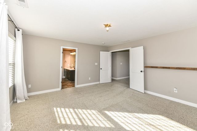 18372 Clayborne Drive, Westfield, IN 46074
