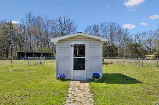 253 Henslee Rd, Shelbyville, TN 37160
