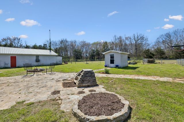 253 Henslee Rd, Shelbyville, TN 37160