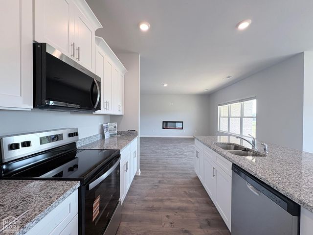 3325 Carroll Drive, Jonesboro, AR 72404