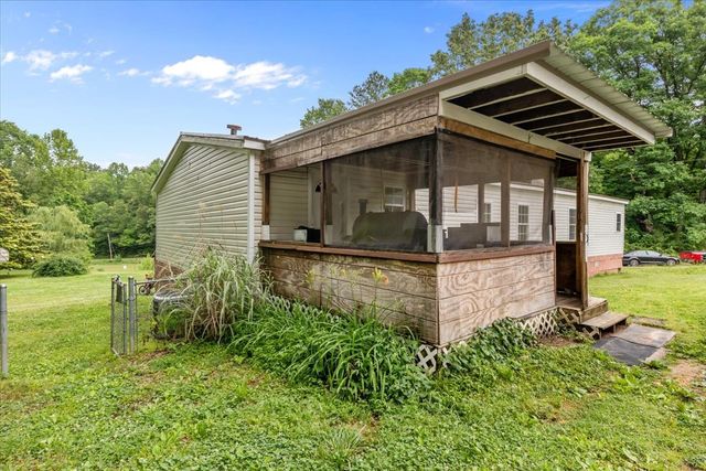 54 Tyler Ln, Erin, TN 37061