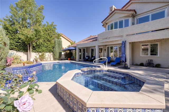7402 Mission Hills Drive, Las Vegas, NV 89113