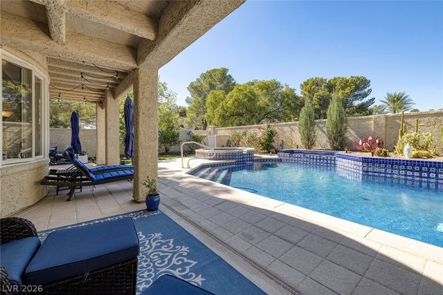 7402 Mission Hills Drive, Las Vegas, NV 89113