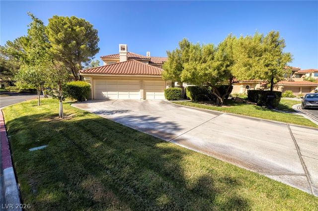 7402 Mission Hills Drive, Las Vegas, NV 89113
