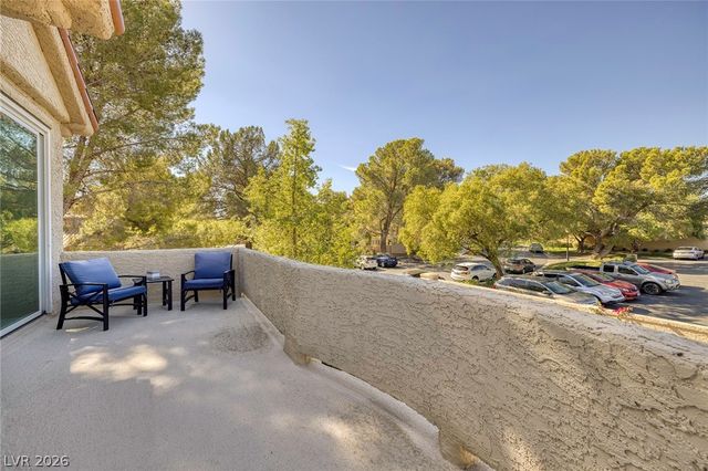 7402 Mission Hills Drive, Las Vegas, NV 89113