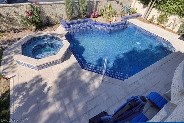 7402 Mission Hills Drive, Las Vegas, NV 89113