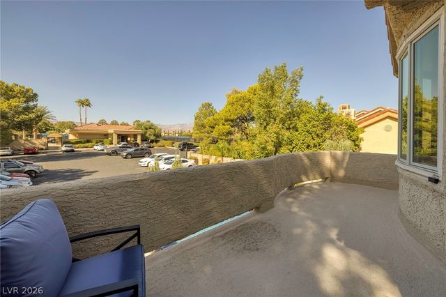 7402 Mission Hills Drive, Las Vegas, NV 89113