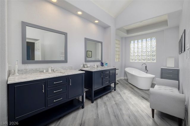 7402 Mission Hills Drive, Las Vegas, NV 89113