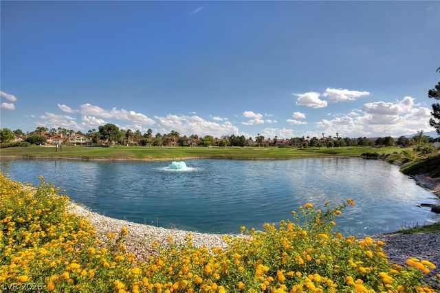 7402 Mission Hills Drive, Las Vegas, NV 89113
