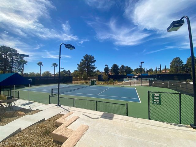 7402 Mission Hills Drive, Las Vegas, NV 89113