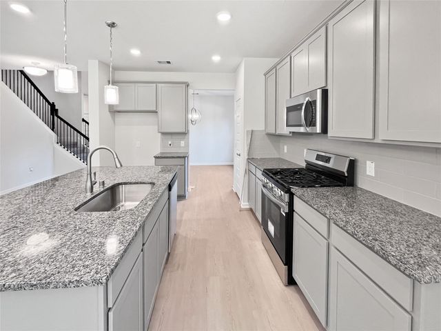 10902 Amador Peak Drive, Iowa Colony, TX 77583