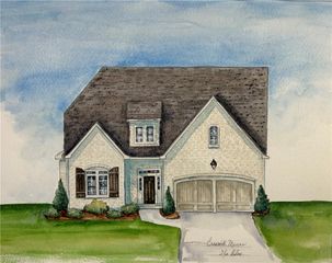 7 Creswell Manor Drive, Greensboro, NC 27407