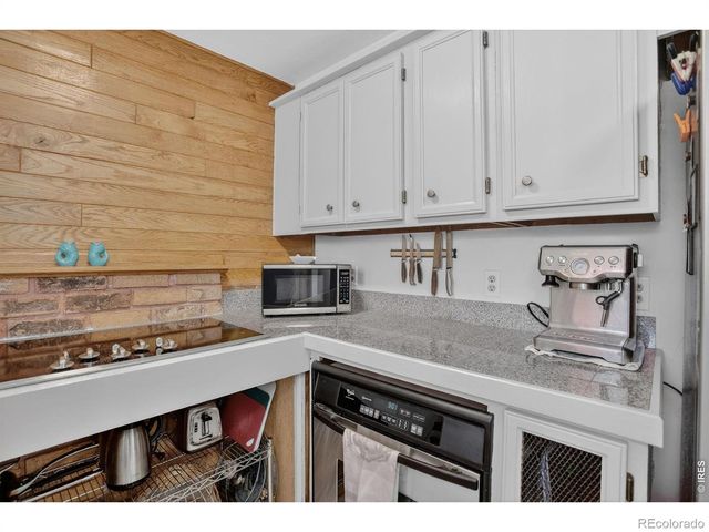 760 Hickory Drive, Lyons, CO 80540