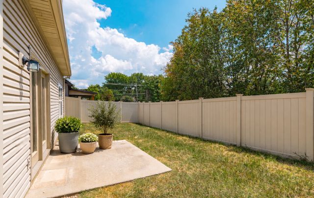 231 Donna Dr, Hendersonville, TN 37075