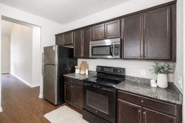 231 Donna Dr, Hendersonville, TN 37075