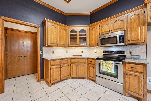 274 Murray Drive, Choctaw, OK 73020