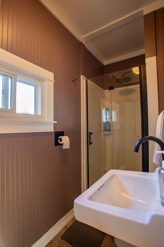 404 Napoleon Street, Valparaiso, IN 46383