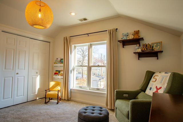 404 Napoleon Street, Valparaiso, IN 46383