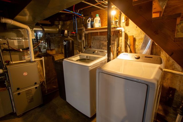 404 Napoleon Street, Valparaiso, IN 46383