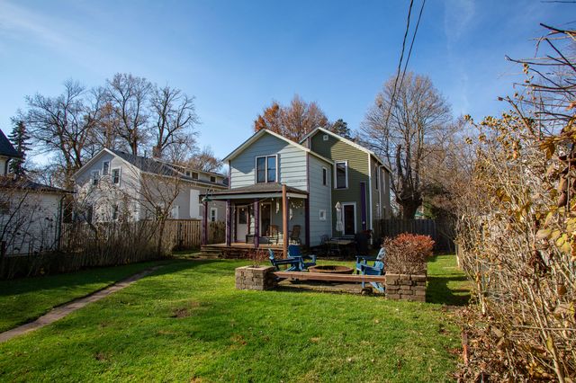 404 Napoleon Street, Valparaiso, IN 46383