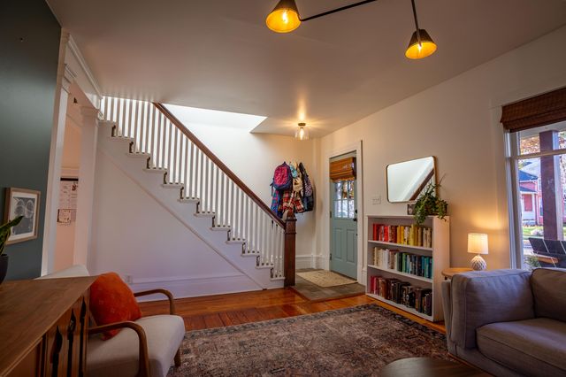 404 Napoleon Street, Valparaiso, IN 46383