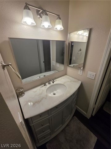 4878 Nara Vista Way 104, Las Vegas, NV 89103