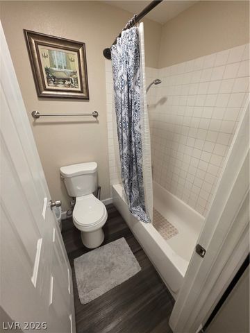 4878 Nara Vista Way 104, Las Vegas, NV 89103