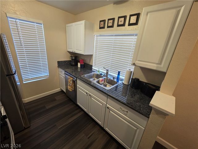 4878 Nara Vista Way 104, Las Vegas, NV 89103