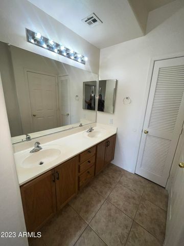 205 N 74TH Street 265, Mesa, AZ 85207