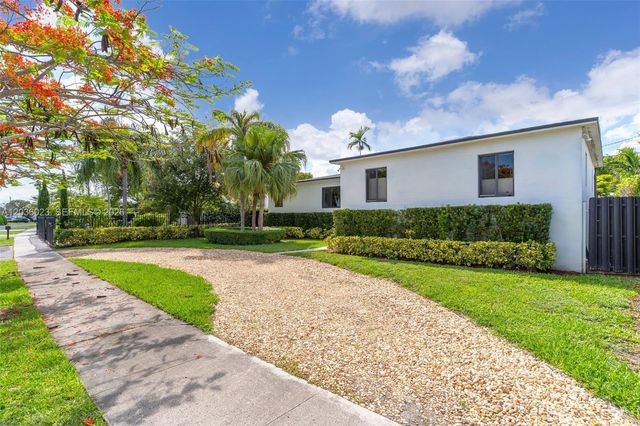 8281 SW 27th Lane, Miami, FL 33155