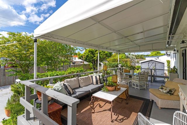 8281 SW 27th Lane, Miami, FL 33155