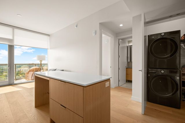 44 East Ave 1508, Austin, TX 78701