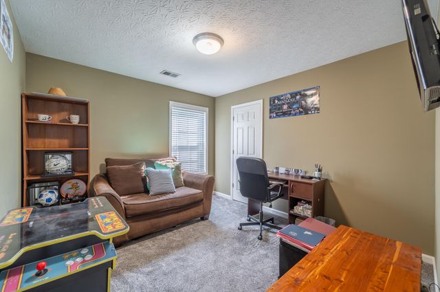 2037 Kearns Way, Richmond, KY 40475