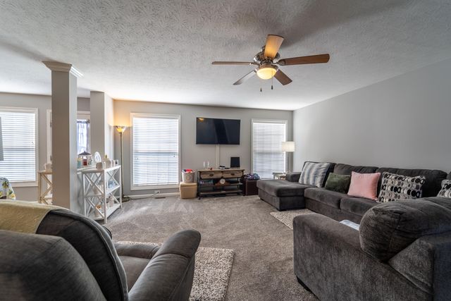 2037 Kearns Way, Richmond, KY 40475