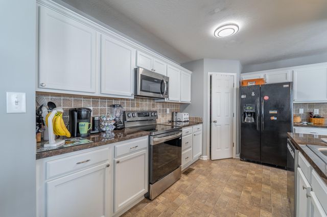 2037 Kearns Way, Richmond, KY 40475