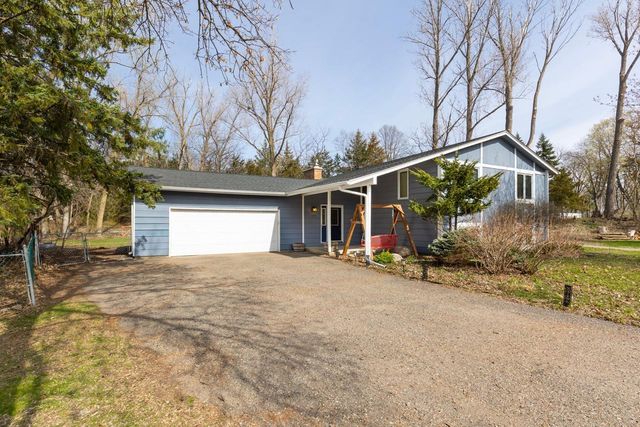 125 Pleasant Lane E, Excelsior, MN 55331