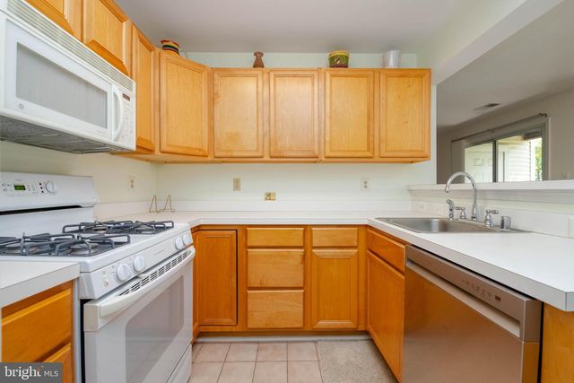 9151 GRACIOUS END CT #203, Columbia, MD 21046