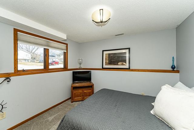 3864 Chesapeake Lane NW, Rochester, MN 55901