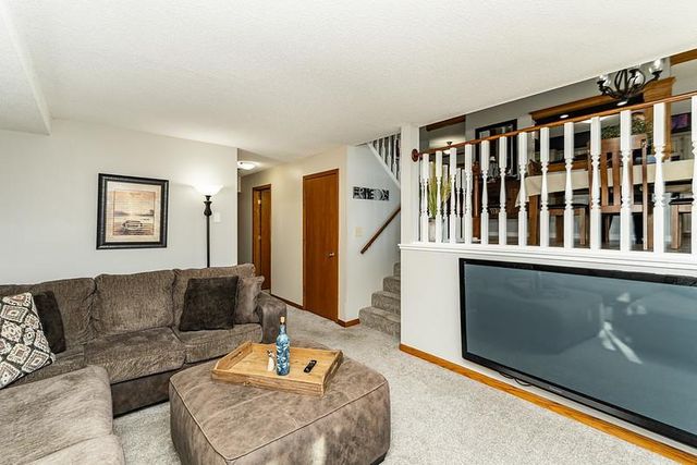 3864 Chesapeake Lane NW, Rochester, MN 55901