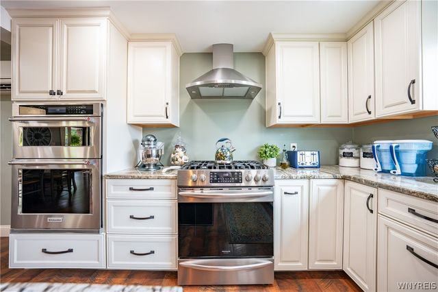 3545 Moyer Road, Wheatfield, NY 14120