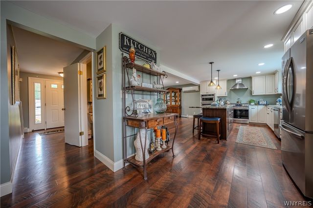 3545 Moyer Road, Wheatfield, NY 14120