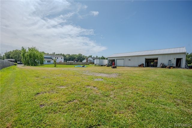 3545 Moyer Road, Wheatfield, NY 14120
