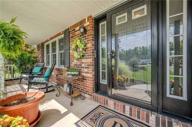 3545 Moyer Road, Wheatfield, NY 14120