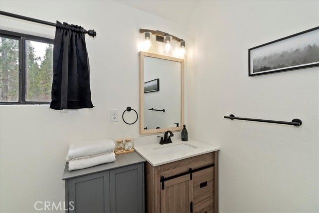 898 Brier Trail, Big Bear Lake, CA 92315