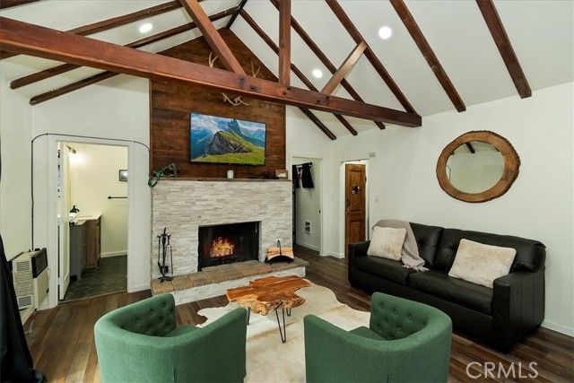 898 Brier Trail, Big Bear Lake, CA 92315