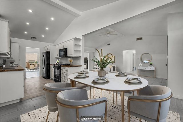 7656 Lasaine, Northridge, CA 91325